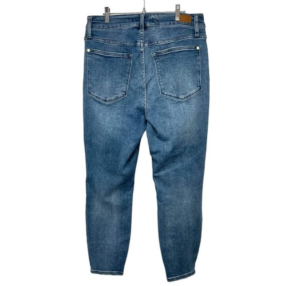 Judy Blue High Rise Relaxed Fit Mid Rise Stretch Denim Casual Jeans Womens 14W - Picture 4 of 10